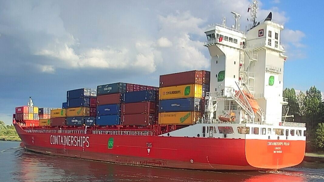 CONTAINERSHIPS POLAR