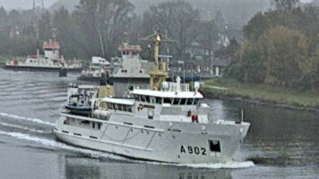 VAN KINSBERGEN