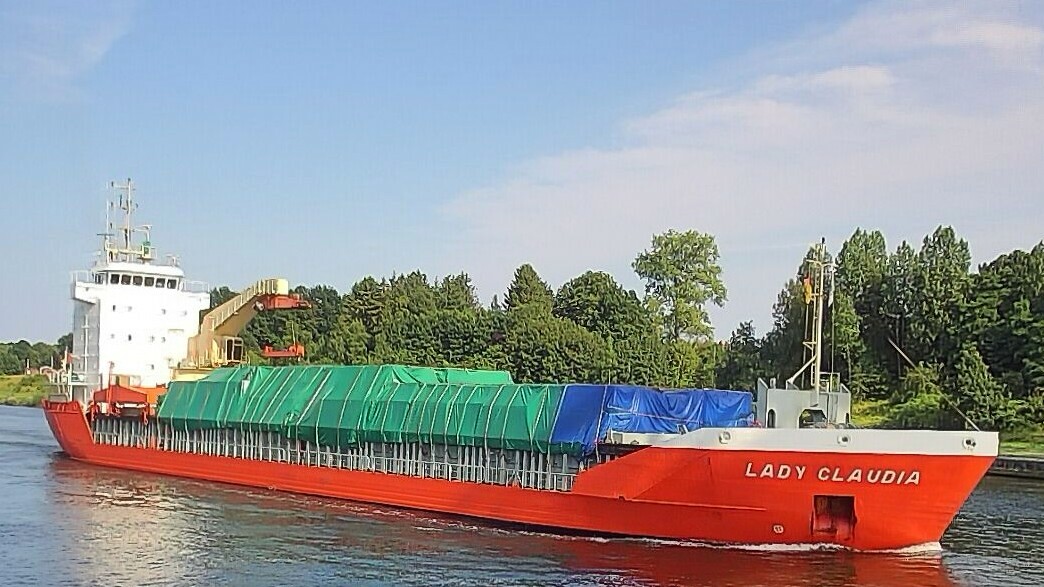 LADY CLAUDIA