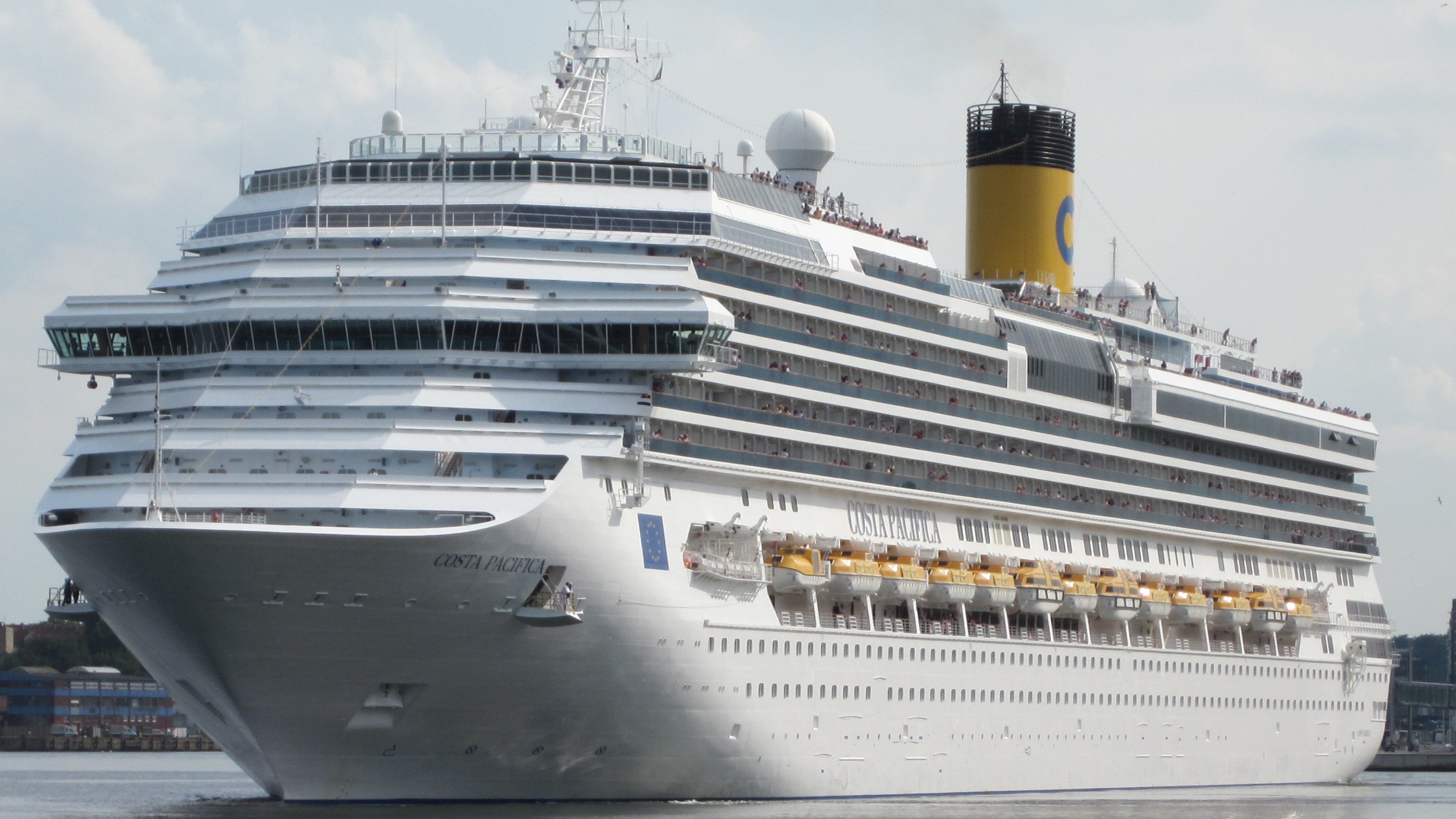 COSTA PACIFICA