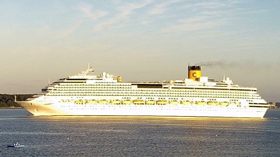 COSTA PACIFICA