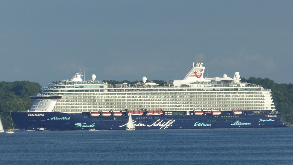 MEIN SCHIFF 6