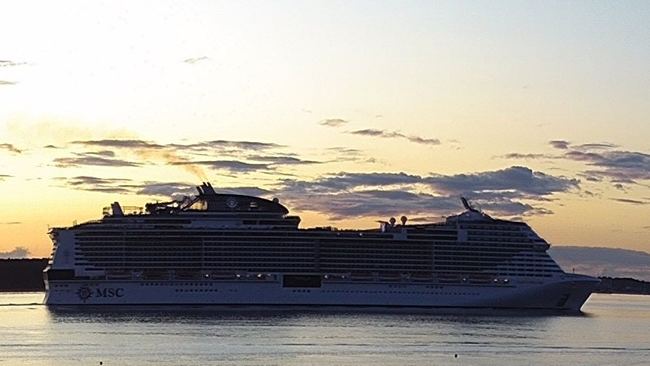 MSC MERAVIGLIA